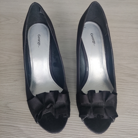 Black Heel Shoes - George - Picture 3 of 4